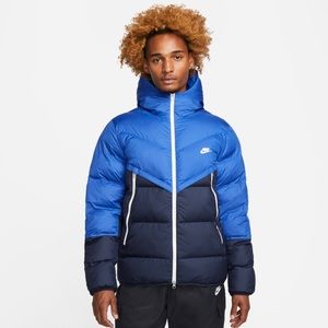 Men’s Nike winter jacket size X-Large